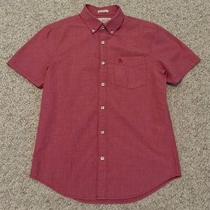 Men’s Penguin Short Sleeve Button Down | Light Red | Size Small Slim Fit